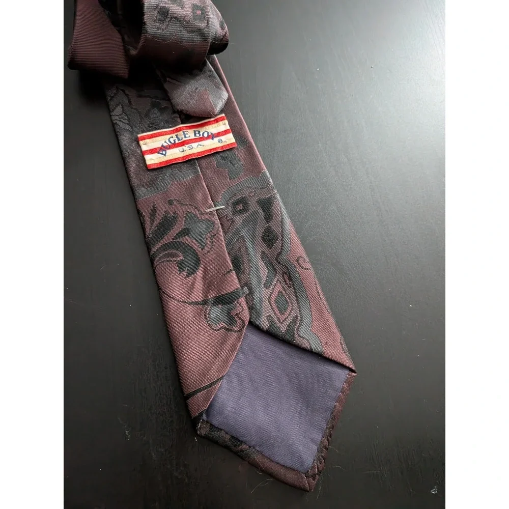 Vintage Bugle Boy Men's Necktie Burgundy Purple Floral Business‎ Wedding 57